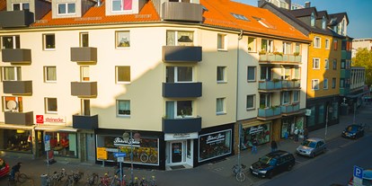 Fahrradwerkstatt Suche - Fahrradladen - Haus mit Bikers Base Ladengeschäft - Bikers Base GmbH